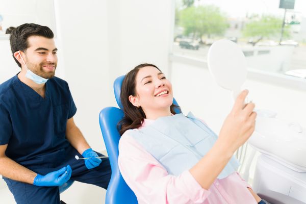 What You Can Expect From Gum Contouring By A Cosmetic Dentist